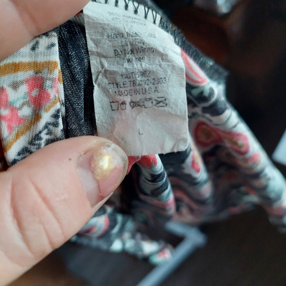 Honeyme L Floral Paisley Women's Top - Picture 4 of 5